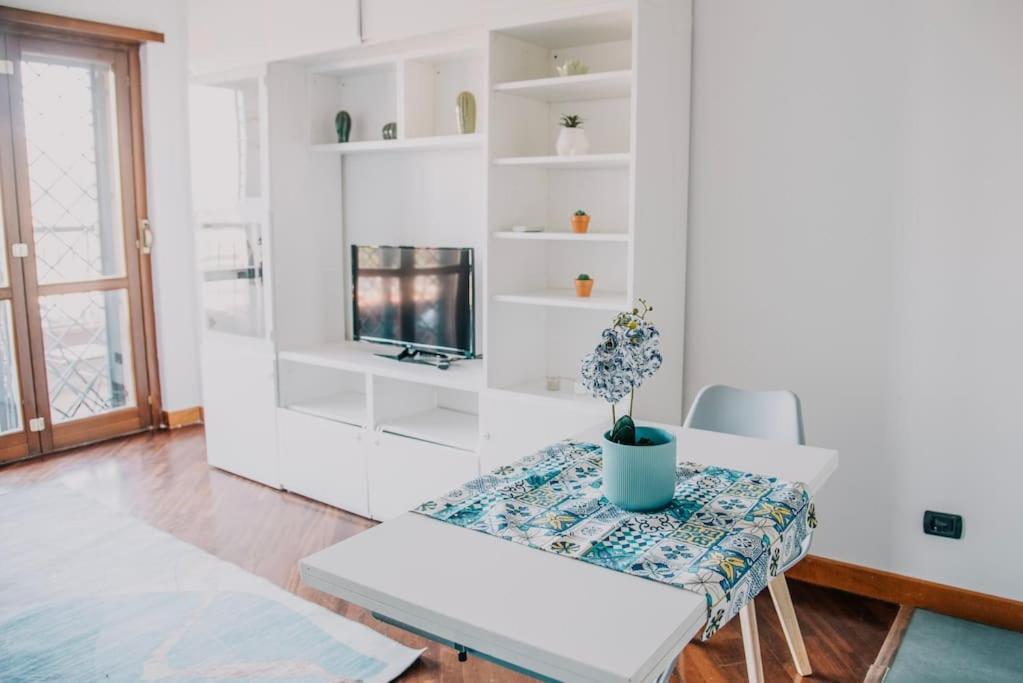 Poccio House Apartment Fiumicino Luaran gambar